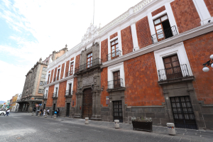 Alemán